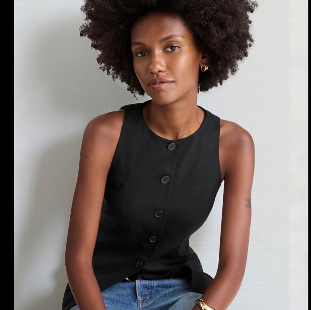 NWT Madewell Drapey Scokpneck Button Down Vest- Jet Black - Picture 4 of 6